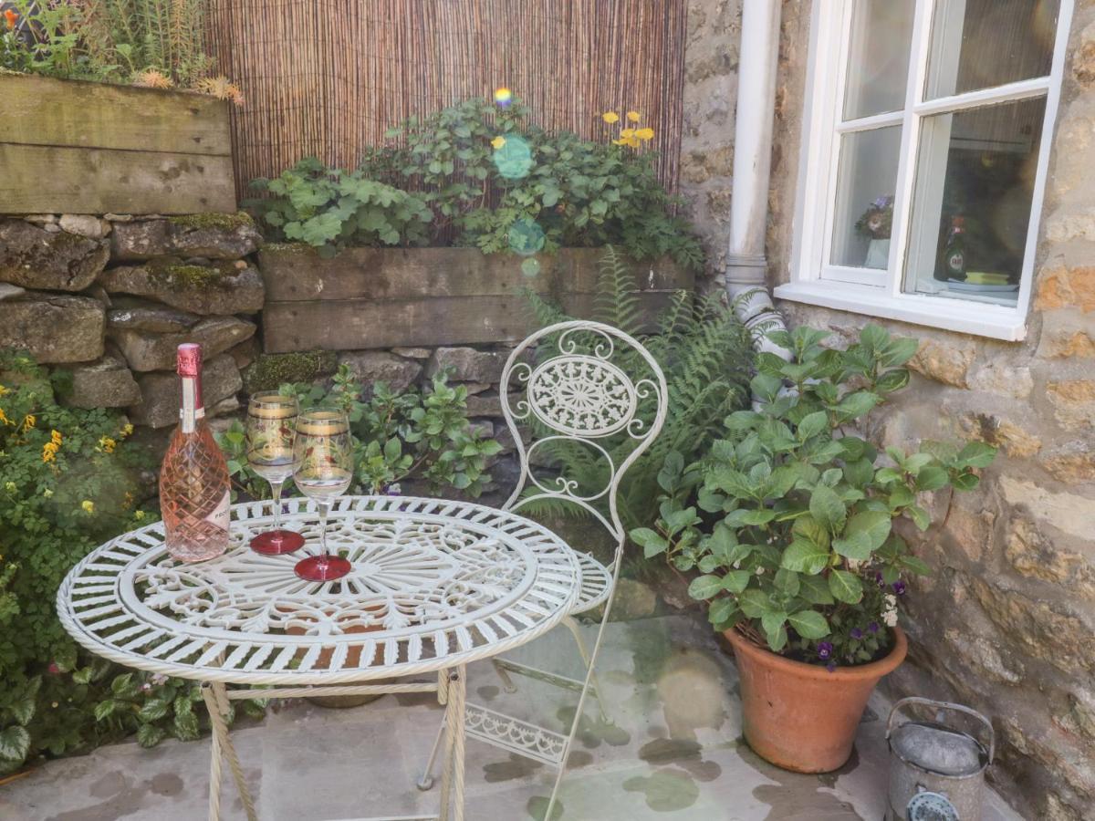 Crooked Cottage Kirkbymoorside Exterior photo